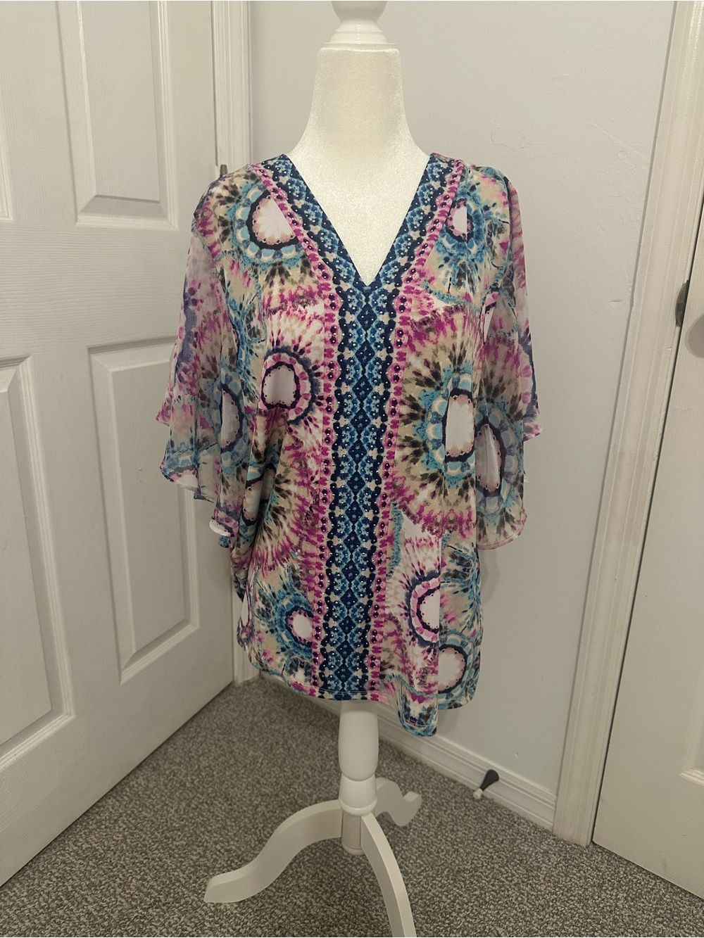 JM Collection Multicolor Tie-Dye V-Neck Flutter Tunic in Blue, Pink & Cream